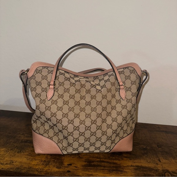 Gucci GG Canvas Medium Bree Bag - Picture 3 of 16
